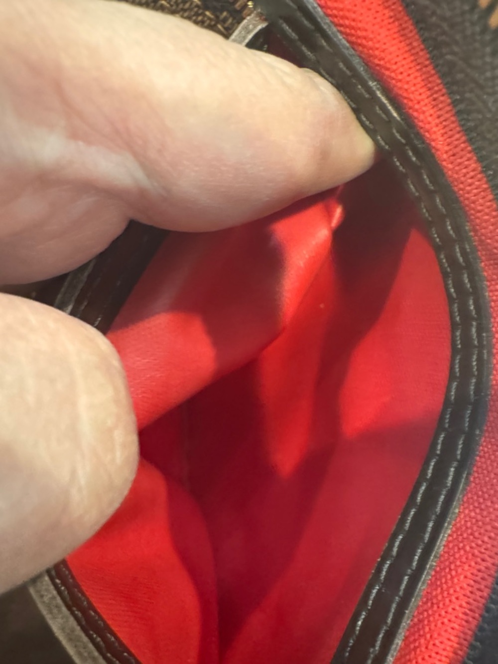 Authentic Louis Vuitton Brown Damier Ebene Bandoulier 30 - Picture 15 of 15